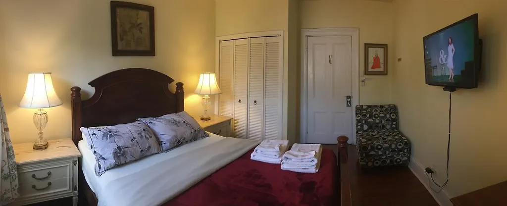 Toronto Garden Inn 3*,