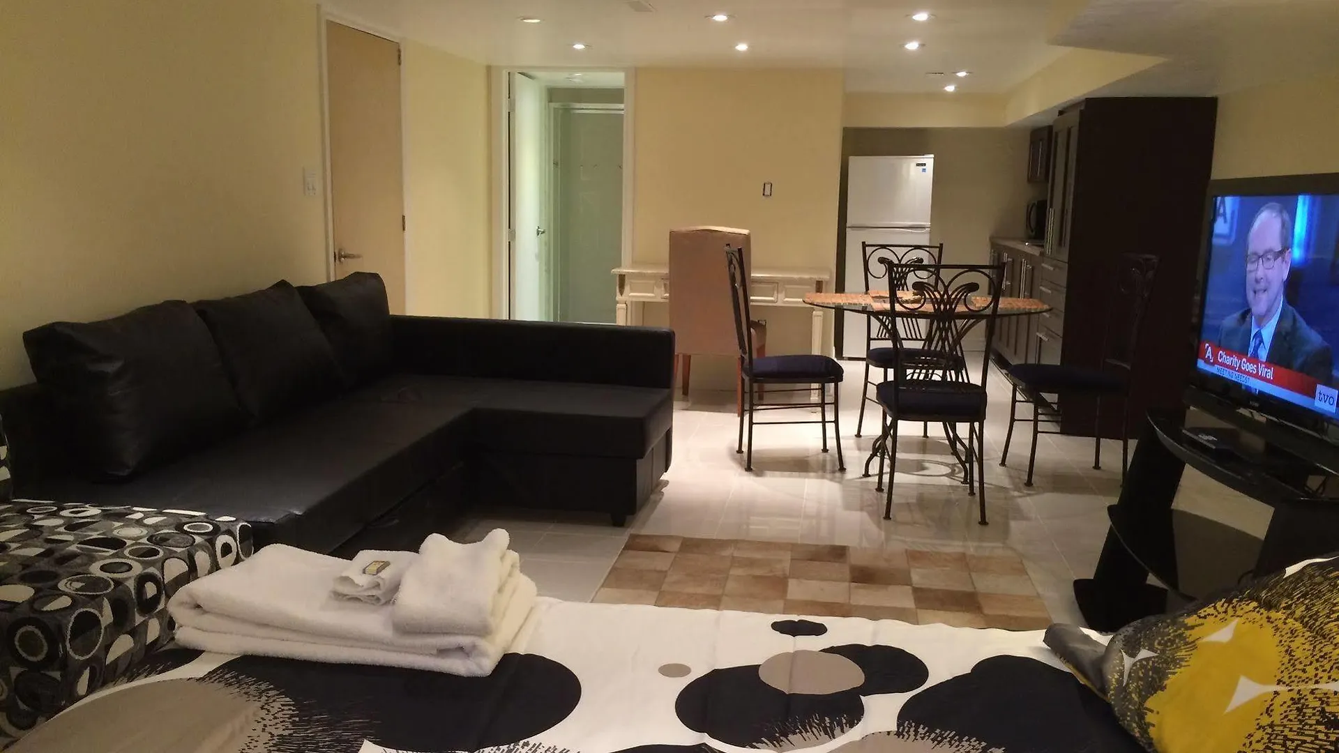 बिस्तर और नाश्ता Toronto Garden Inn